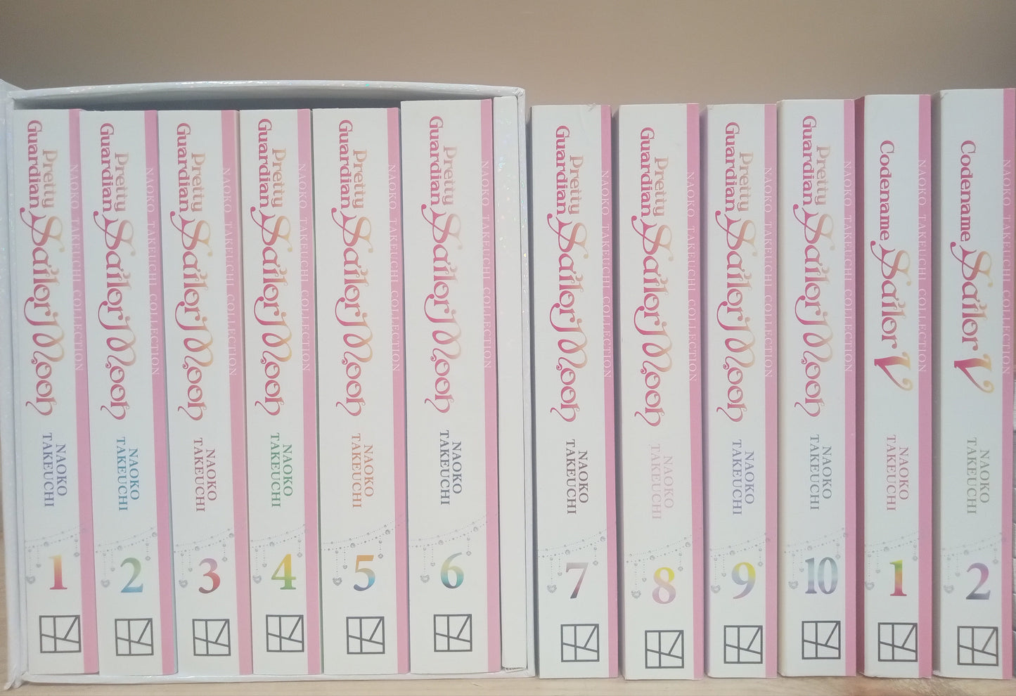 Sailor Moon Vol. 1-10 + Sailor V Vol. 1,2 (12 Books) Complete English Manga Set Incl. Box Set #1 (Vol. 1-6)